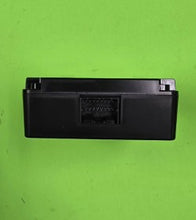 Load image into Gallery viewer, Bendix ECU – Safety Direct  Part#: K155118SC000BXW
