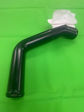 Load image into Gallery viewer, Freightliner 05-31160-000 Radiator Coolant Hose
