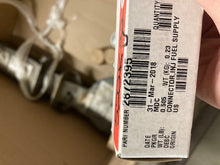 Load image into Gallery viewer, Cummins Fuel Injector Connector PN 2872395
